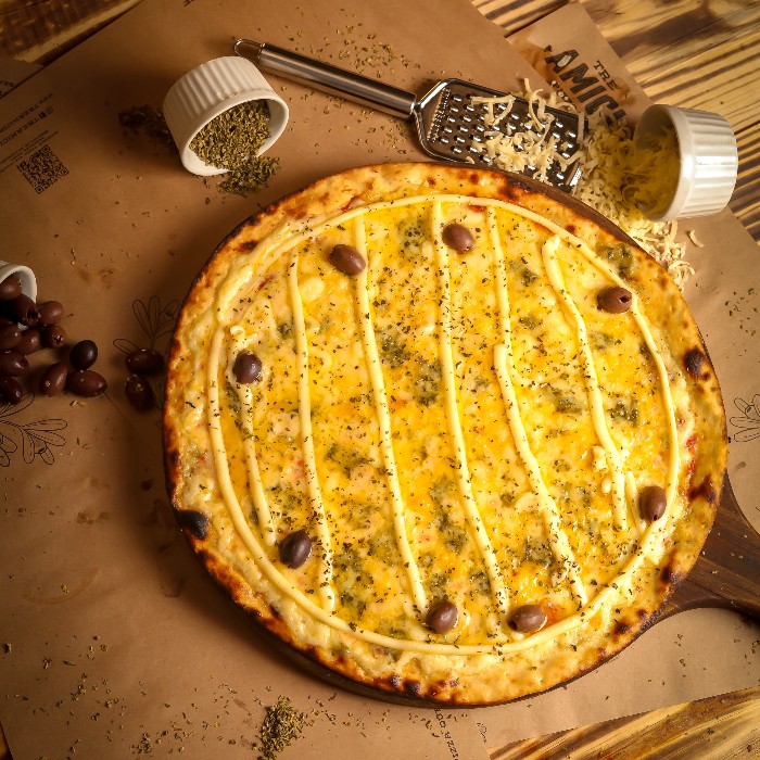 Quattro Formaggio · Pizzaria Tre Amici em Valinhos